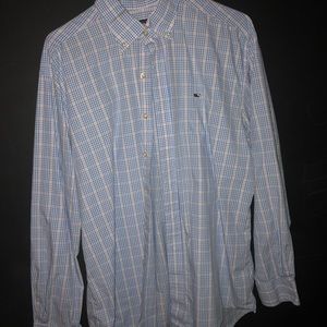 Vineyard Vines button down shirt